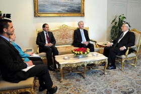 0715-egypt-burns-Mansour-meeting-02_full_380